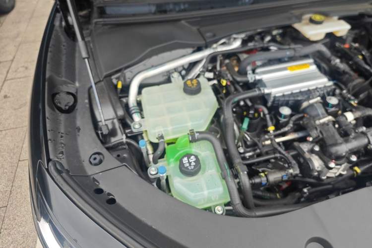 Used Hyptec Haval A800 2026 Model Smart Prestige Edition Engine Bay Right