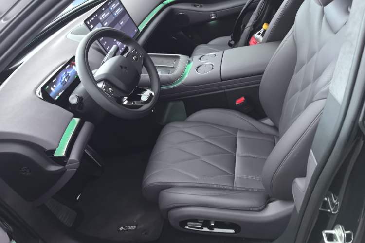 Used Hyptec Haval A800 2026 Model Smart Prestige Edition Left Front Seat