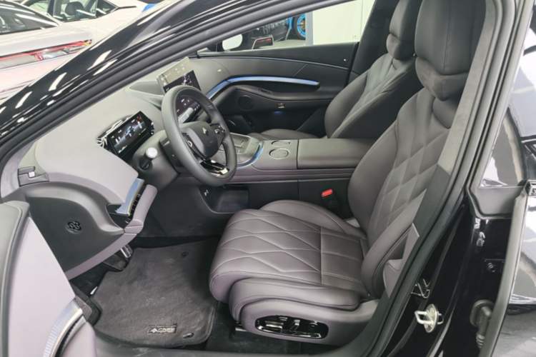 Used Hyptec Haval A800 2026 Model Smart Prestige Edition Left Front Seat