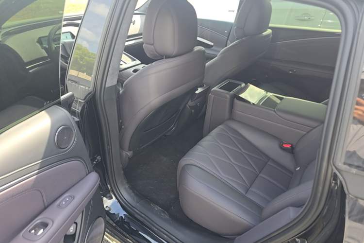 Used Hyptec Haval A800 2026 Model Smart Prestige Edition Left Rear Seat