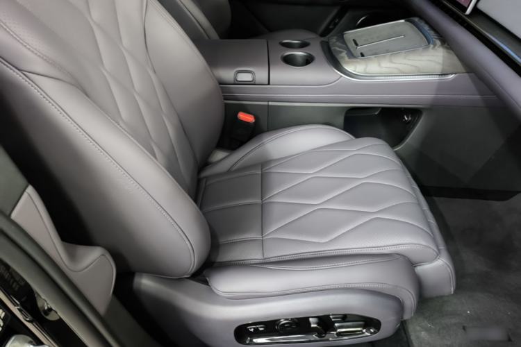 Used Hyptec Haval A800 2026 Model Smart Prestige Edition Right Front Seat