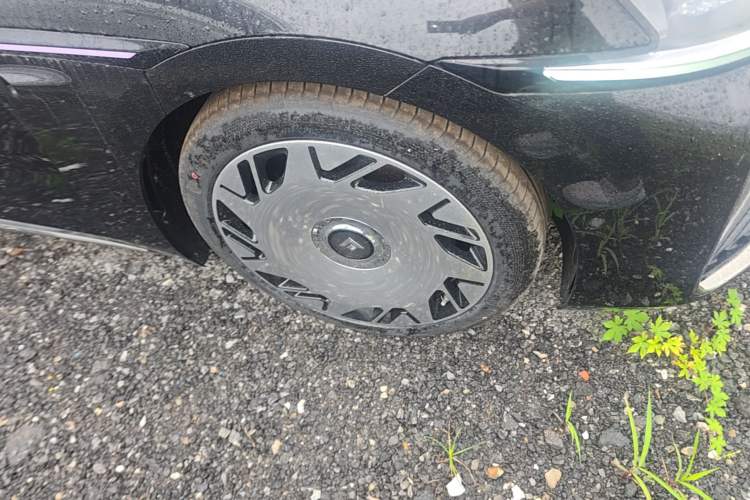 Used Hyptec Haval A800 2026 Model Smart Prestige Edition Right Front Wheel Hub