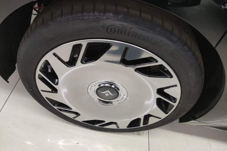 Used Hyptec Haval A800 2026 Model Smart Prestige Edition Right Rear Wheel Hub