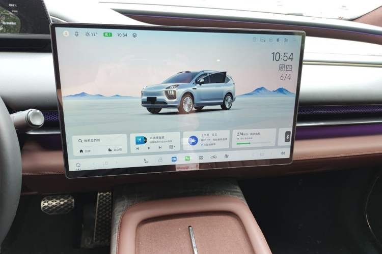 Used Hyptec HL 2025 700 Ultra Six-Seater All-Wheel-Drive LiDAR Version Audio And AC Panel
