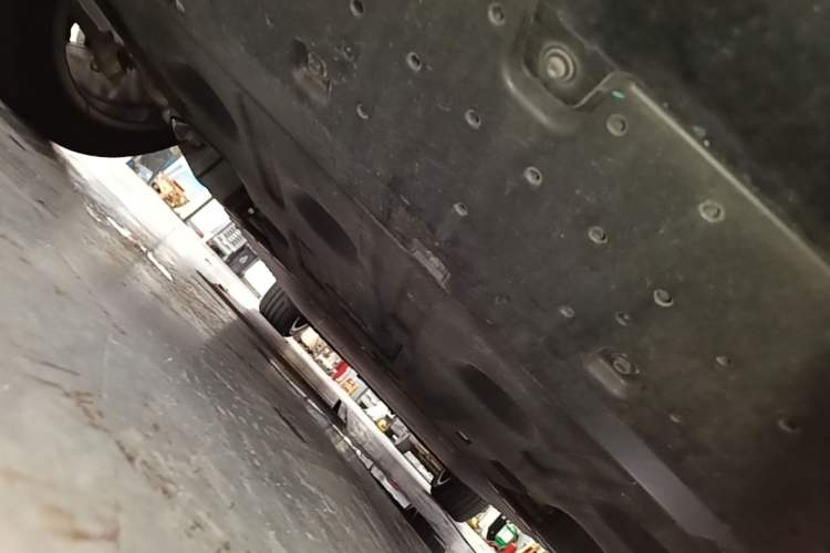 Used Hyptec HL 2025 700 Ultra Six-Seater All-Wheel-Drive LiDAR Version Chassis Front