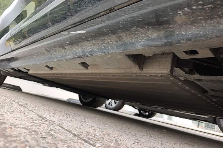 Used Hyptec HL 2025 Model Revised 350 Max Six-Seater LiDAR Edition Chassis Front Right