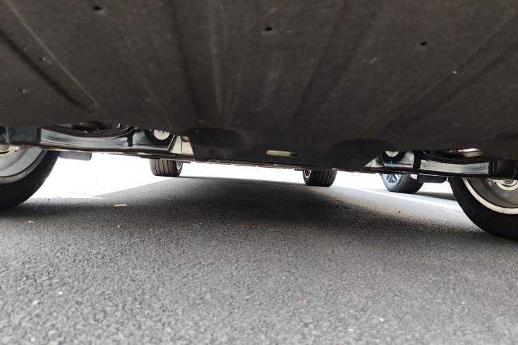 Used Hyptec HL 2025 700 Ultra Six-Seater All-Wheel-Drive LiDAR Version Chassis Rear