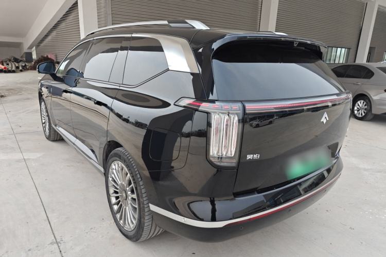 Used Hyptec HL 2025 700 Ultra Six-Seater All-Wheel-Drive LiDAR Version Exterior 2