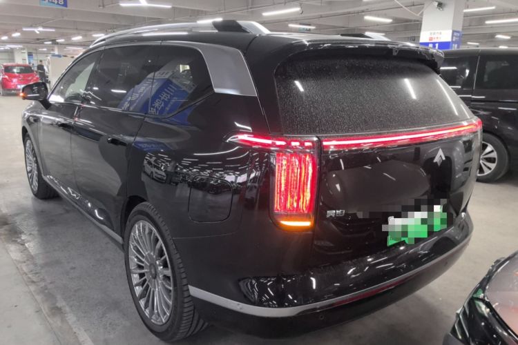Used Hyptec HL 2025 700 Ultra Six-Seater All-Wheel-Drive LiDAR Version Exterior 2
