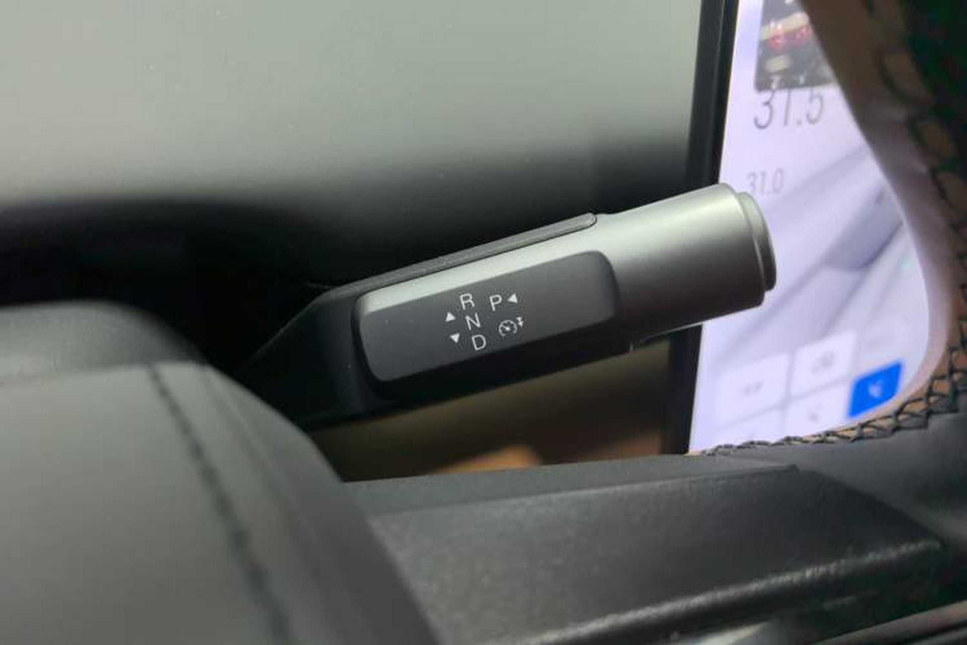 Used Hyptec HL 2025 700 Ultra Six-Seater All-Wheel-Drive LiDAR Version Gear Lever