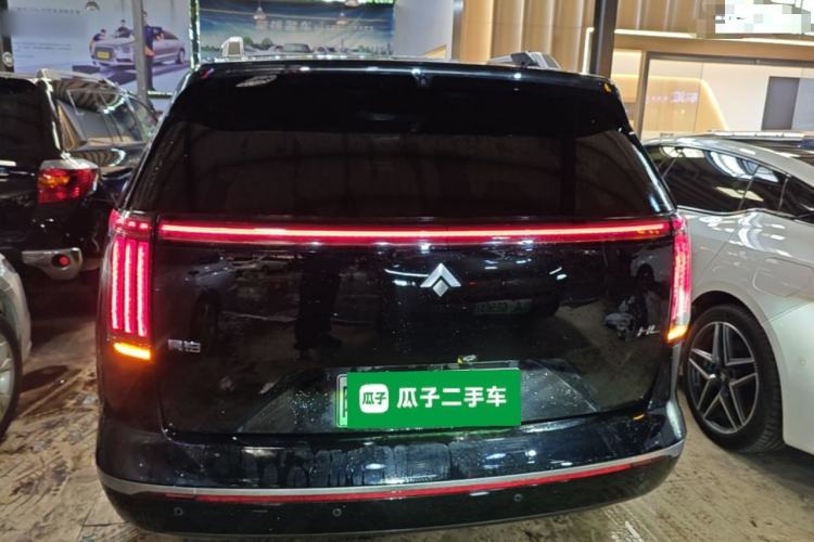 Used Hyptec HL 2025 700 Ultra Six-Seater All-Wheel-Drive LiDAR Version Rear
