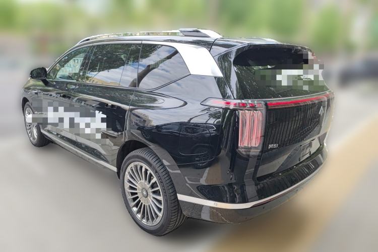 Used Hyptec HL 2025 700 Ultra Six-Seater All-Wheel-Drive LiDAR Version Rear Left 45 Deg