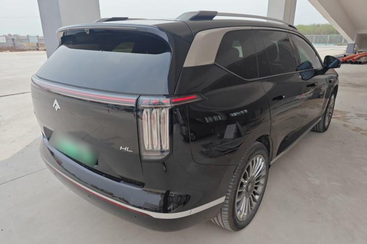 Used Hyptec HL 2025 700 Ultra Six-Seater All-Wheel-Drive LiDAR Version Rear Right 45 Deg