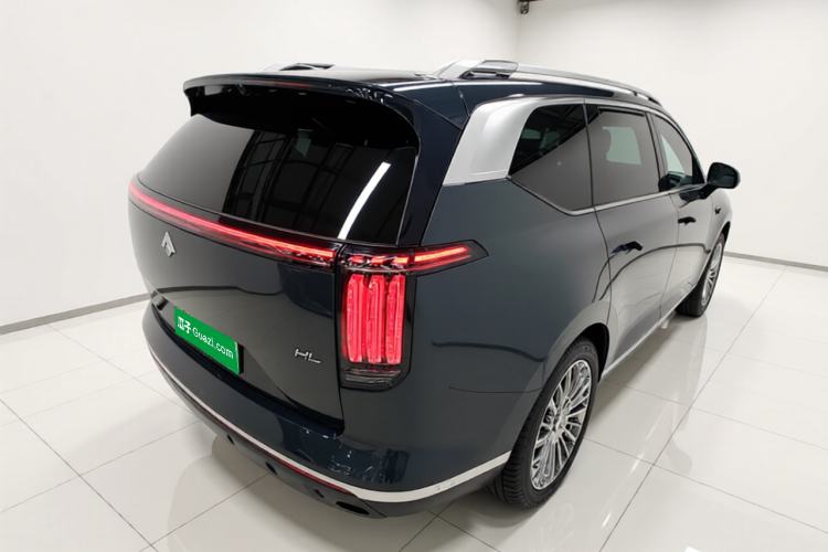 Used Hyptec HL 2025 700 Ultra Six-Seater All-Wheel-Drive LiDAR Version Rear Right 45 Deg