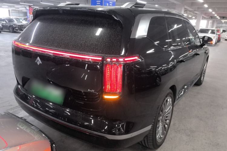 Used Hyptec HL 2025 700 Ultra Six-Seater All-Wheel-Drive LiDAR Version Rear Right 45 Deg