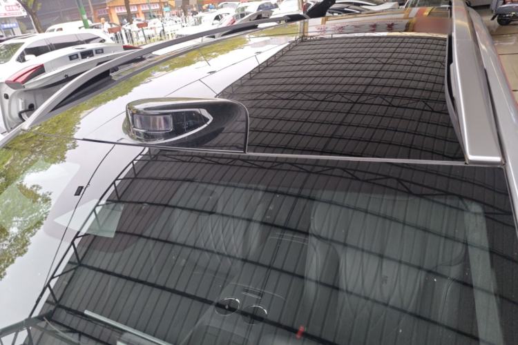 Used Hyptec HL 2025 700 Ultra Six-Seater All-Wheel-Drive LiDAR Version Roof