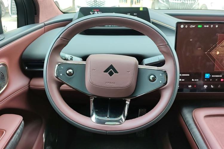 Used Hyptec HL 2025 Model Revised 350 Max Six-Seater LiDAR Edition Steering Wheel