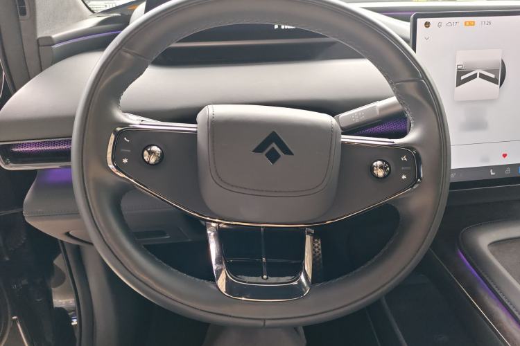 Used Hyptec HL 2025 700 Ultra Six-Seater All-Wheel-Drive LiDAR Version Steering Wheel