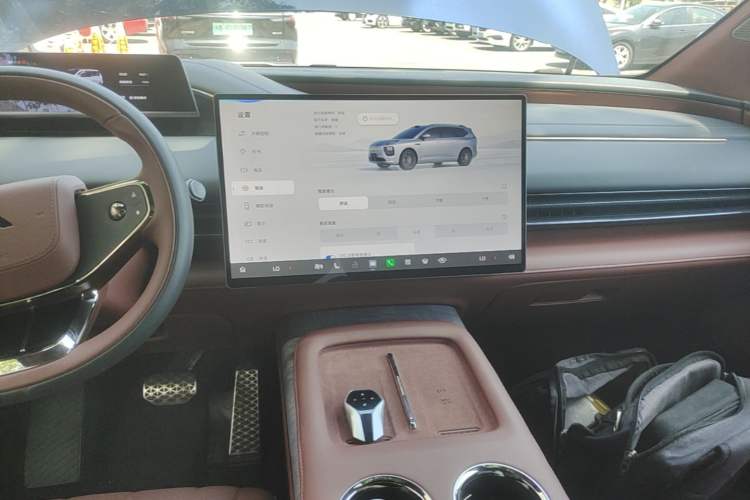 Used Hyptec HL 2025 Model 350 Pro Six-Seater LiDAR Edition Audio And AC Panel
