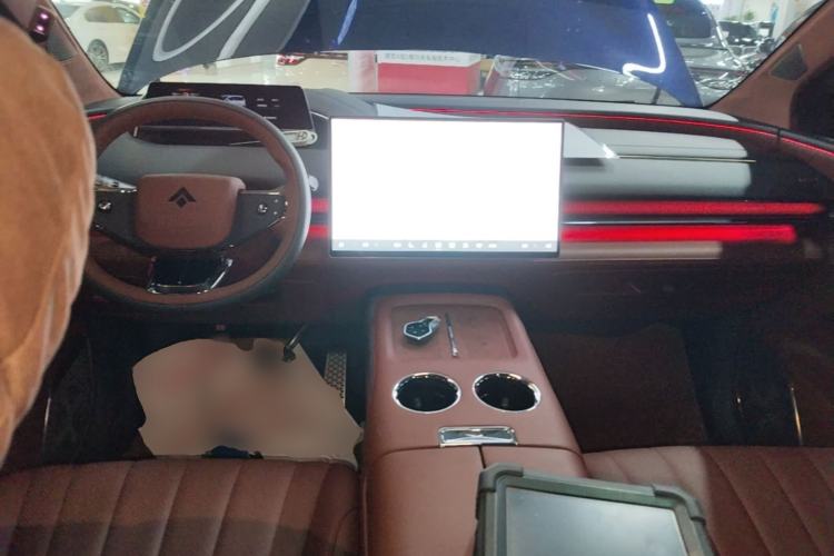 Used Hyptec HL 2025 Model 350 Pro Six-Seater LiDAR Edition Center Console