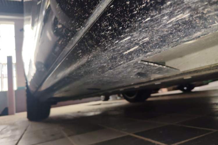 Used Hyptec HL 2025 700 Ultra Six-Seater All-Wheel-Drive LiDAR Version Chassis Front Right