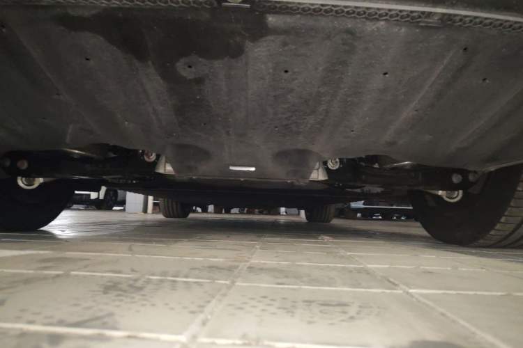 Used Hyptec HL 2025 700 Ultra Six-Seater All-Wheel-Drive LiDAR Version Chassis Rear