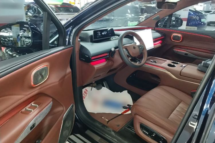 Used Hyptec HL 2025 Model 350 Pro Six-Seater LiDAR Edition Driver Seat