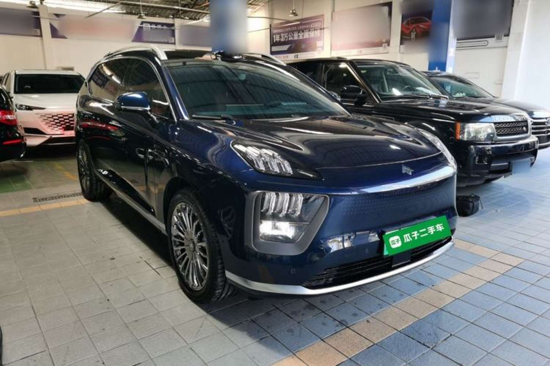 Used Hyptec HL 2025 700 Ultra Six-Seater All-Wheel-Drive LiDAR Version Exterior 2