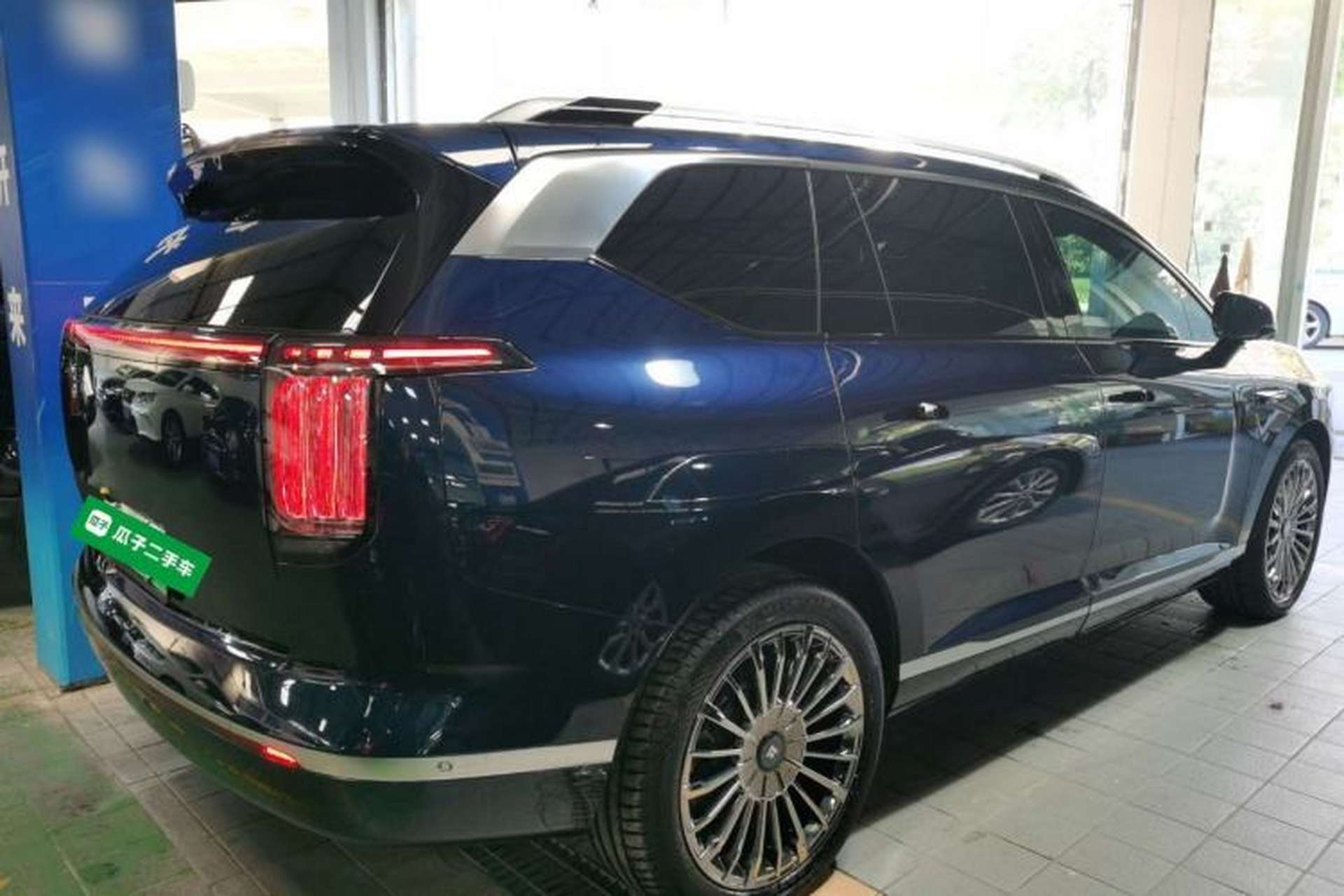 Used Hyptec HL 2025 700 Ultra Six-Seater All-Wheel-Drive LiDAR Version Exterior 5