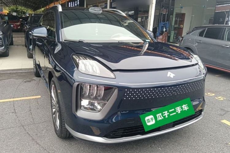 Used Hyptec HL 2025 700 Ultra Six-Seater All-Wheel-Drive LiDAR Version Front Right 45 Deg