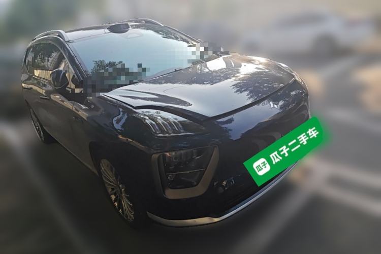 Used Hyptec HL 2025 700 Ultra Six-Seater All-Wheel-Drive LiDAR Version Front Right 45 Deg