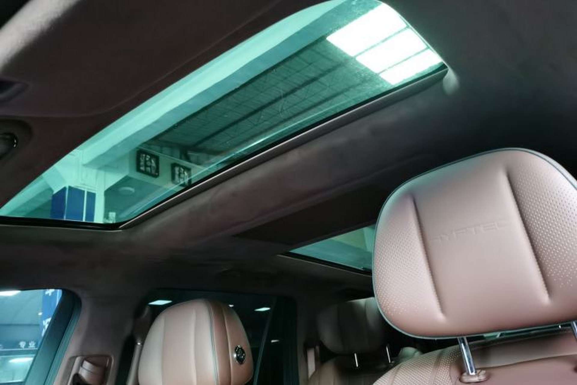 Used Hyptec HL 2025 700 Ultra Six-Seater All-Wheel-Drive LiDAR Version Headliner