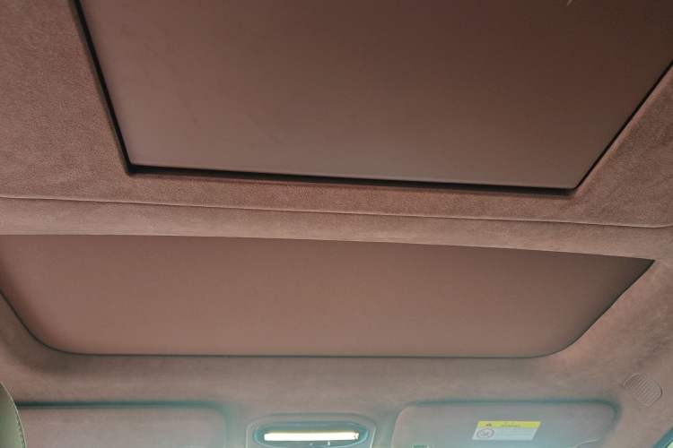 Used Hyptec HL 2025 700 Ultra Six-Seater All-Wheel-Drive LiDAR Version Headliner