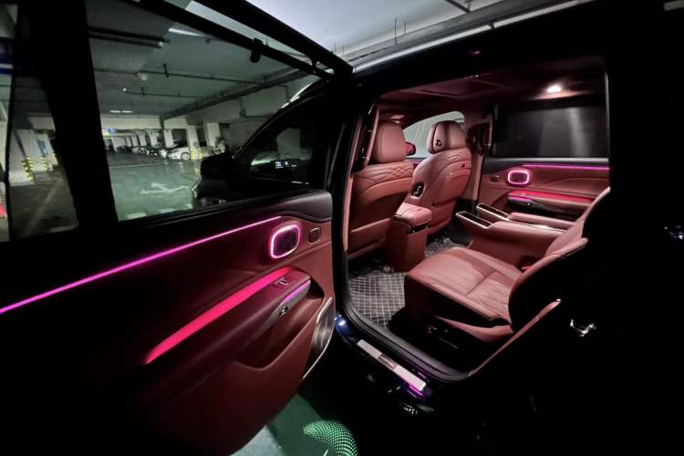 Used Hyptec HL 2025 Model Revised 350 Max Six-Seater LiDAR Edition Interior 4