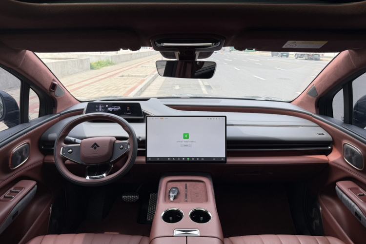 Used Hyptec HL 2025 Model 350 Pro Six-Seater LiDAR Edition Interior 4