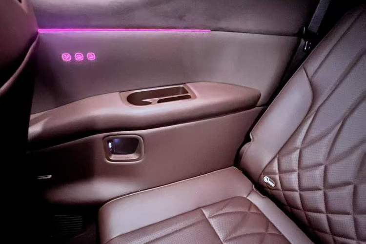 Used Hyptec HL 2025 Model Revised 350 Max Six-Seater LiDAR Edition Interior 6