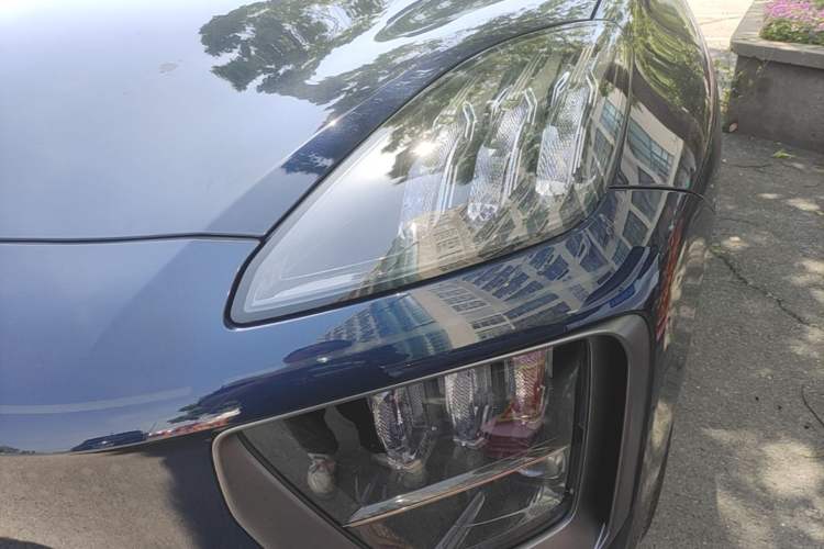 Used Hyptec HL 2025 Model 350 Pro Six-Seater LiDAR Edition Left Front Headlight