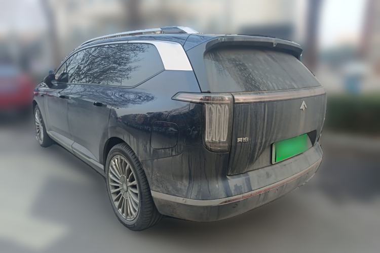 Used Hyptec HL 2025 700 Ultra Six-Seater All-Wheel-Drive LiDAR Version Rear Left 45 Deg
