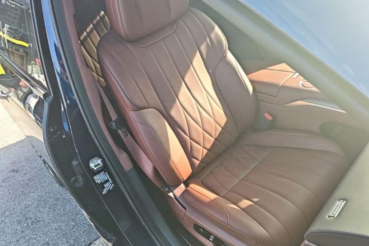 Used Hyptec HL 2025 Model Revised 350 Max Six-Seater LiDAR Edition Right Front Seat