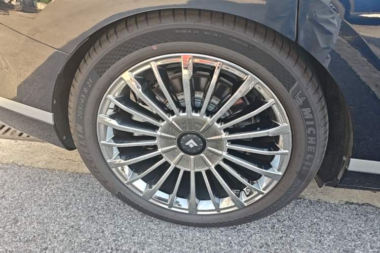 Used Hyptec HL 2025 Model Revised 350 Max Six-Seater LiDAR Edition Right Rear Wheel Hub