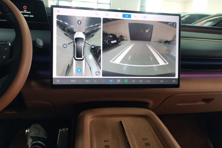 Used Hyptec HL 2025 700 Ultra Six-Seater All-Wheel-Drive LiDAR Version Audio And AC Panel
