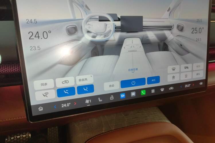Used Hyptec HL 2025 350 Max Six-Seater LiDAR Version Audio And AC Panel