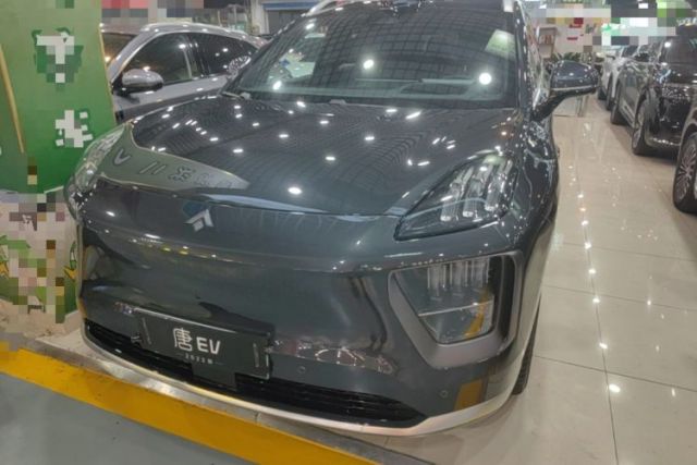 Used Hyptec HL 2025 700 Ultra Six-Seater All-Wheel-Drive LiDAR Version