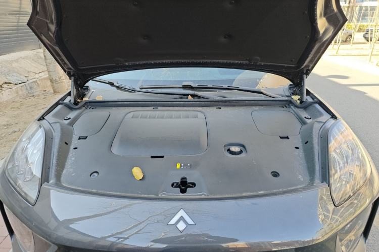 Used Hyptec HL 2025 Model Revised 350 Max Six-Seater LiDAR Edition Engine Bay