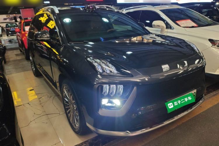 Used Hyptec HL 2025 700 Ultra Six-Seater All-Wheel-Drive LiDAR Version Exterior 1