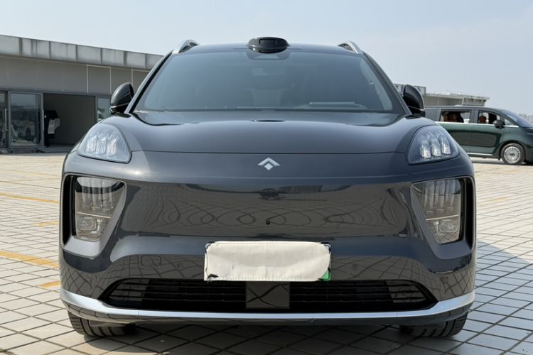 Used Hyptec HL 2025 700 Ultra Six-Seater All-Wheel-Drive LiDAR Version Exterior 2