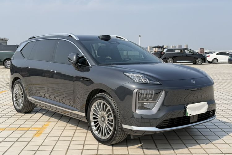 Used Hyptec HL 2025 700 Ultra Six-Seater All-Wheel-Drive LiDAR Version Exterior 5