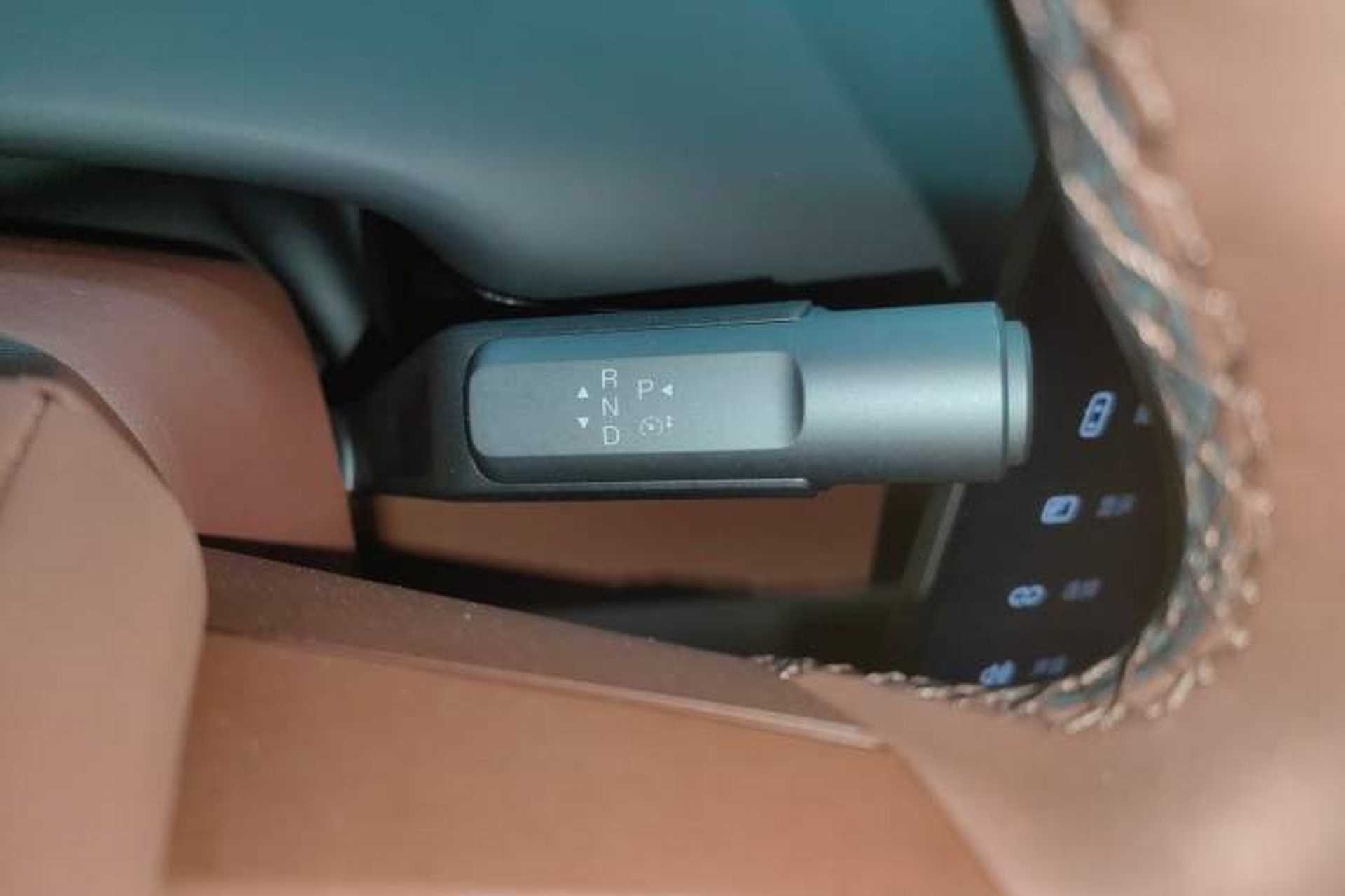 Used Hyptec HL 2025 350 Max Six-Seater LiDAR Version Gear Lever