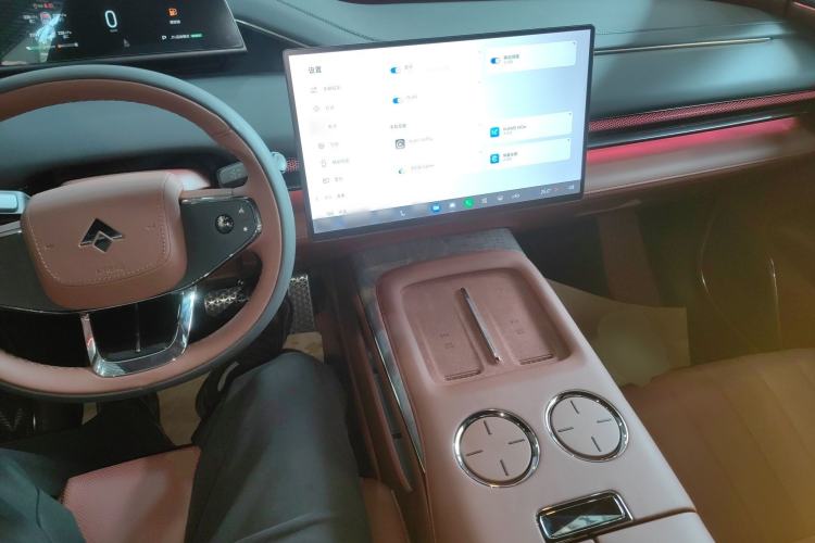 Used Hyptec HL 2025 350 Max Six-Seater LiDAR Version Interior 2