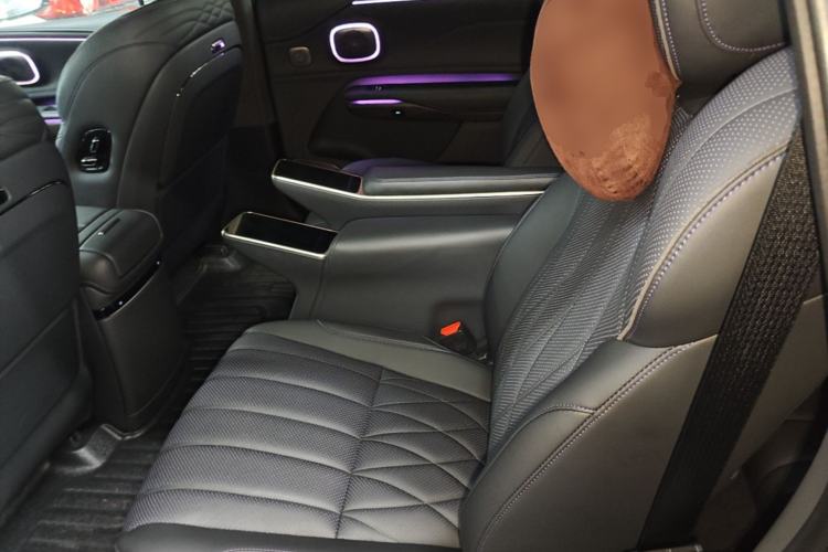 Used Hyptec HL 2025 700 Ultra Six-Seater All-Wheel-Drive LiDAR Version Left Rear Seat